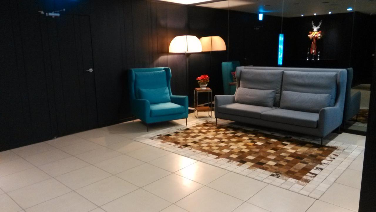 A Casa Hotel Taoyuan Buitenkant foto